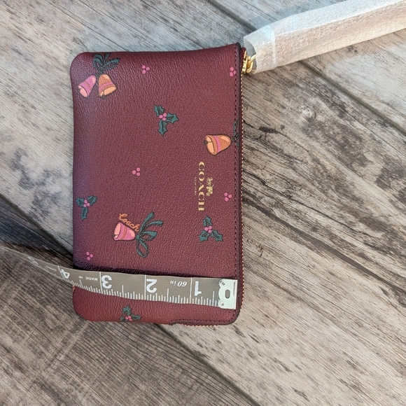 New Coach Burgundy Wristlet with Holiday Floral Design - Picture 6 of 6